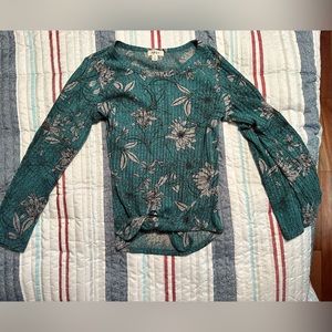 Long Sleeve, Tie bottom Shirt